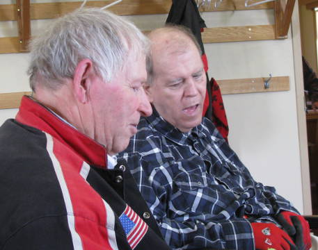 Jim and Ron chat in the lobby